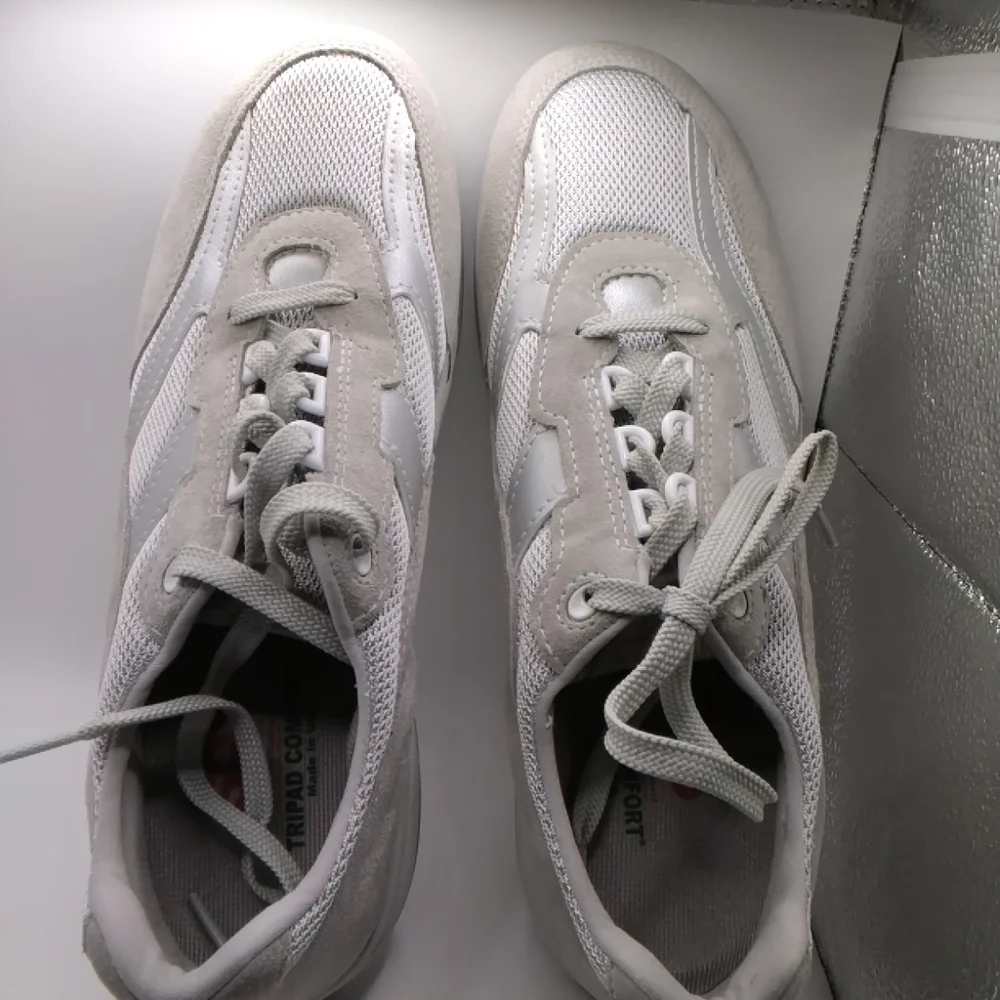 SAS Men's White & Light Gray Mesh Suede Sneakers